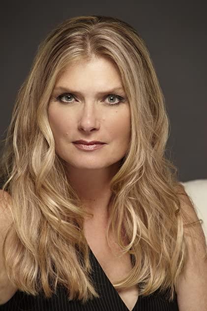 Maria Mayenzet Maria Mayenzet