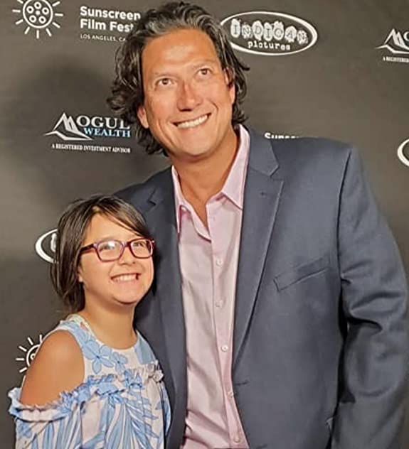 Robert Enriquez Robert Enriquez