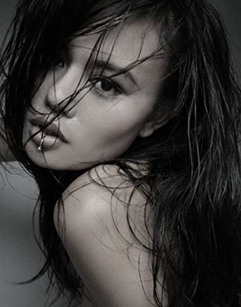 Annie Cruz Annie Cruz