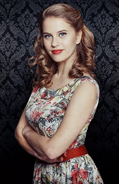 Elisabet Casanovas Elisabet Casanovas