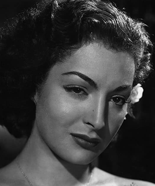 Elsa Aguirre Elsa Aguirre