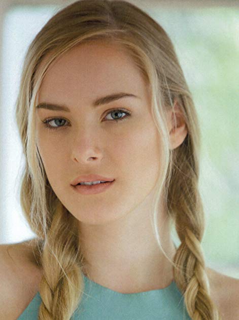 Emma Bellomy Emma Bellomy
