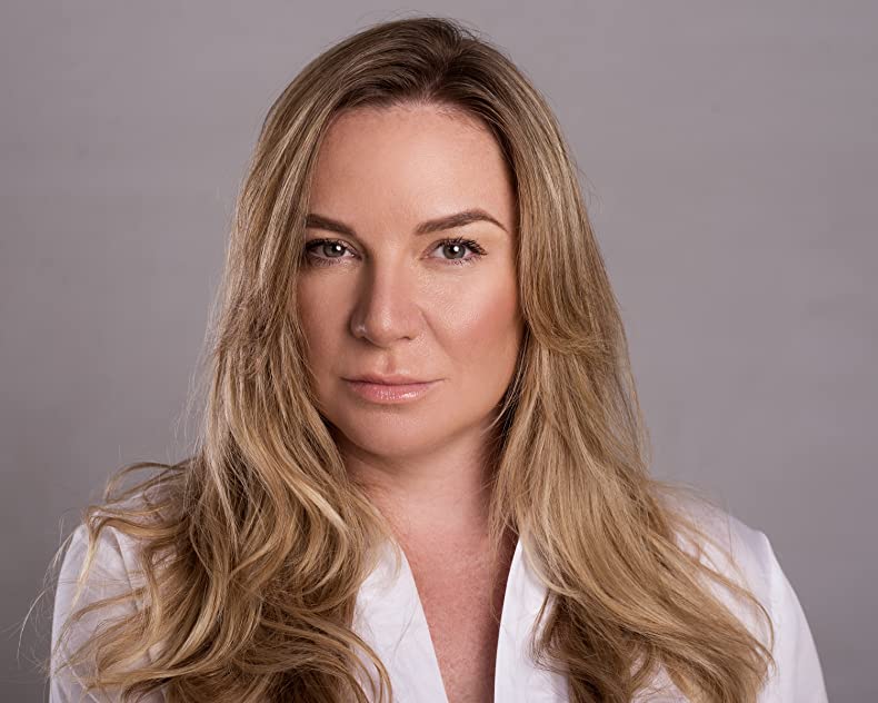 Lee-Anne Summers Lee-Anne Summers