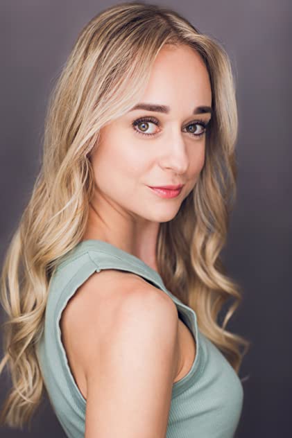 Briana Aceti Briana Aceti