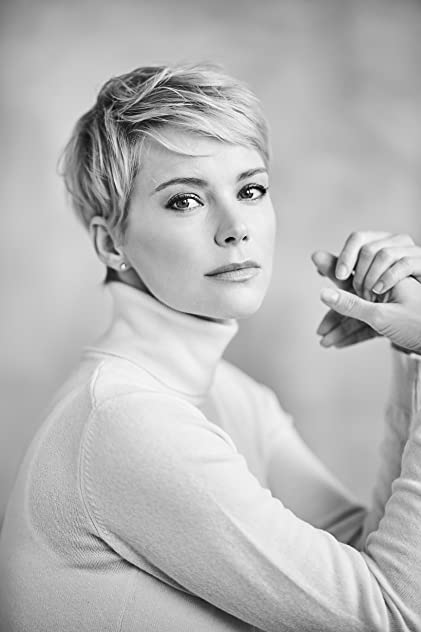 Andrea Osvárt Andrea Osvárt