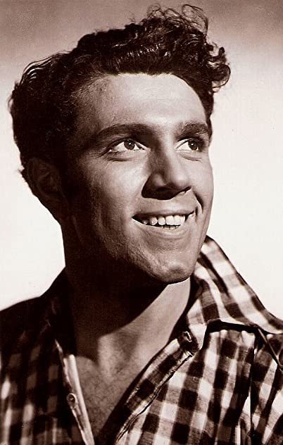 Kieron Moore Kieron Moore