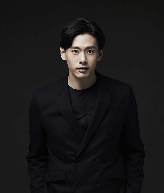 Teo Yoo Teo Yoo
