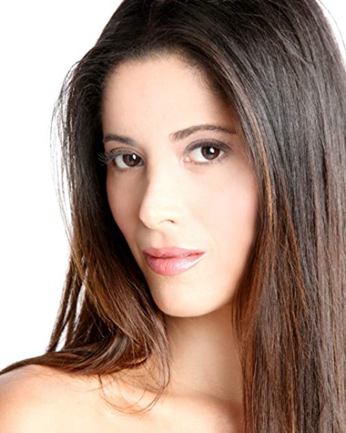 Vivi Pineda Vivi Pineda