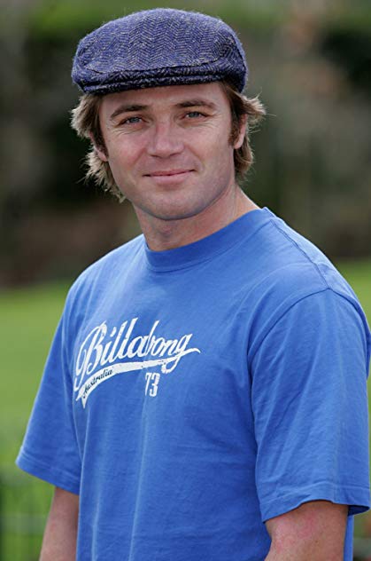 Alex Ferns Alex Ferns