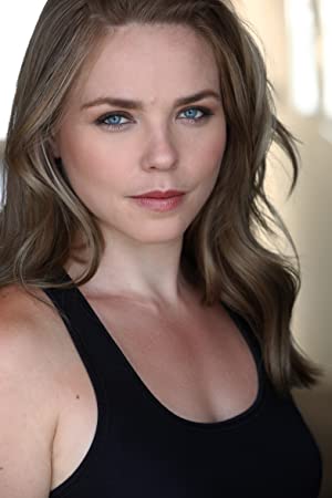 Anja Akstin Anja Akstin