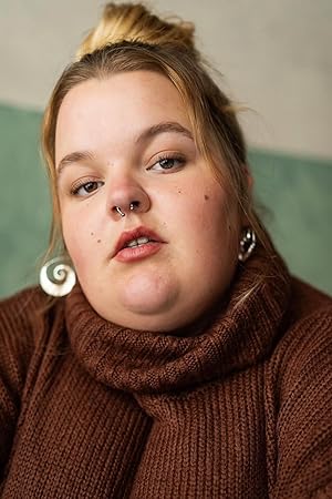 Molly Hewitt-Richards Molly Hewitt-Richards