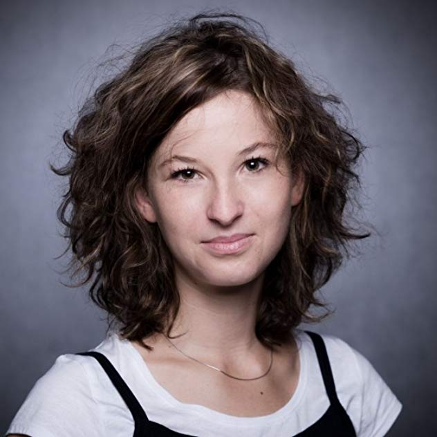 Julia Wyszynska Julia Wyszynska