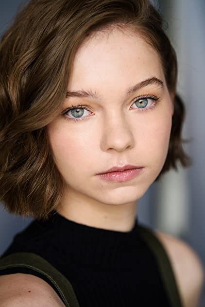 Emma Myers Emma Myers