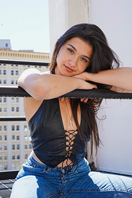 Rae DeRosa Rae DeRosa