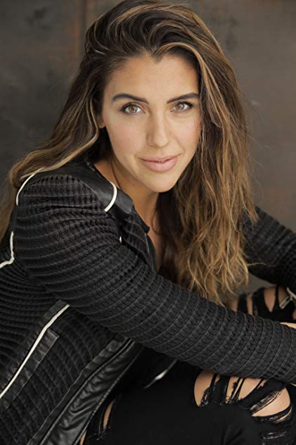 Lauren Analla Lauren Analla