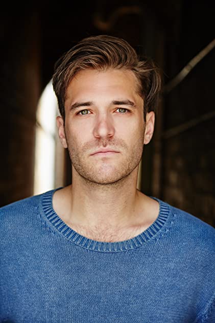 Nic English Nic English