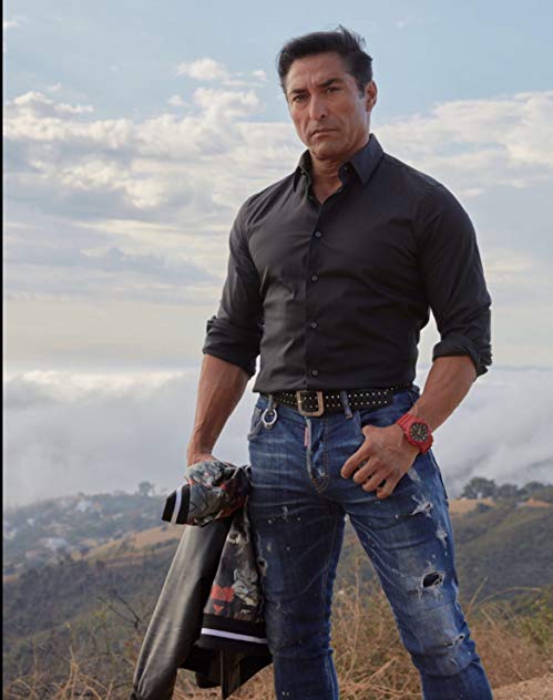 Jay Tavare Jay Tavare