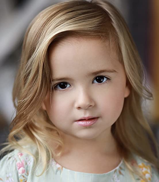 Luciana VanDette Luciana VanDette