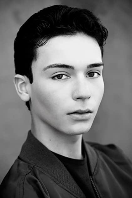 Bryan Fernandez Bryan Fernandez