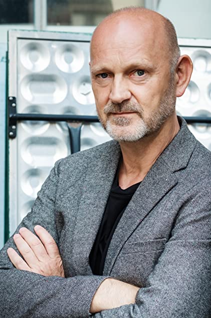 Kristian Wanzl Nekrasov