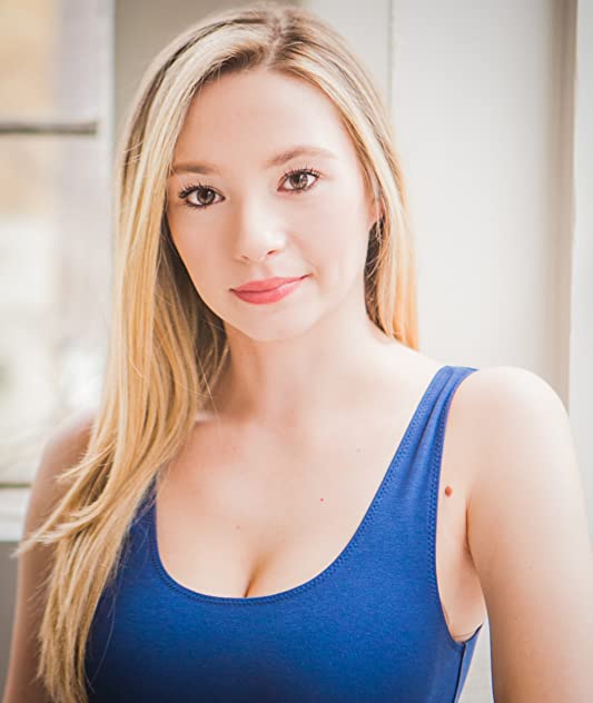 Alexa Pozzobon Alexa Pozzobon