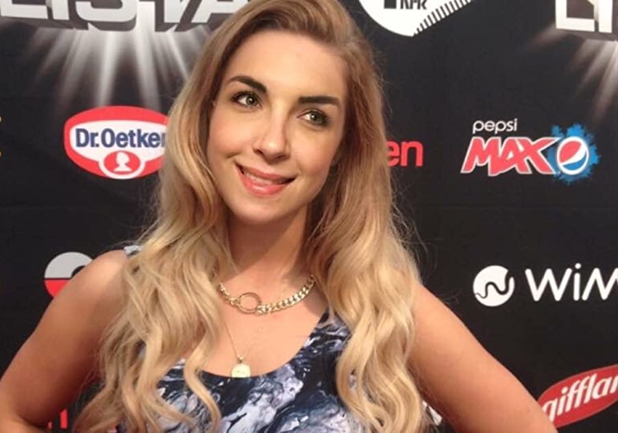 Rina Kelly Rina Kelly