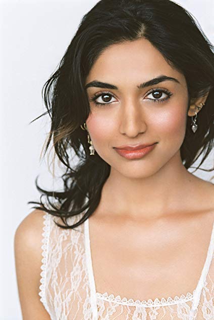 Fizaa Dosani Fizaa Dosani