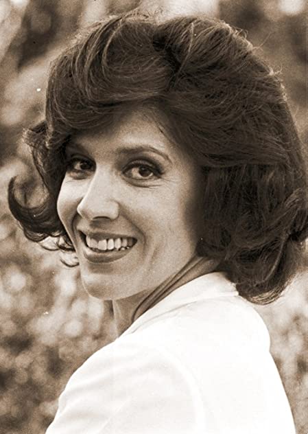 Yoná Magalhães Yoná Magalhães