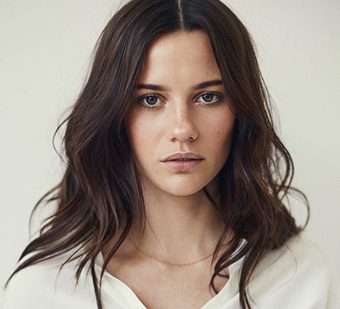 Lily Sullivan Lily Sullivan