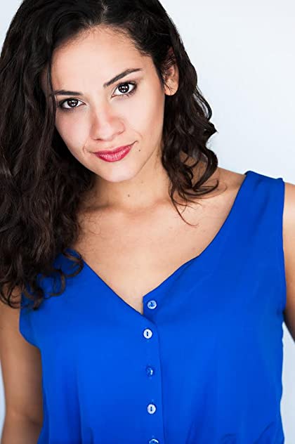 Isabelle McCalla Isabelle McCalla