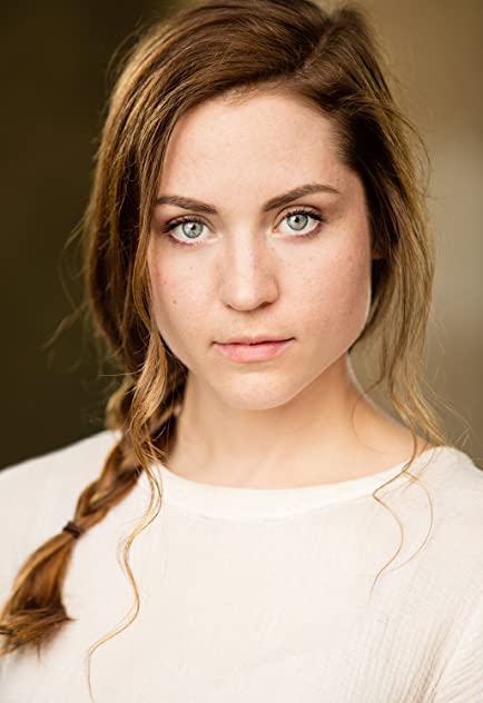 Mae Russell Mae Russell