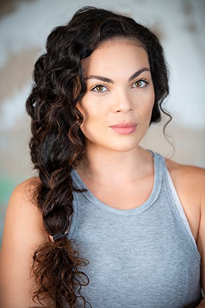 Giovannie Cruz Giovannie Cruz