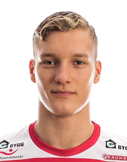 Blær Hinriksson Blær Hinriksson