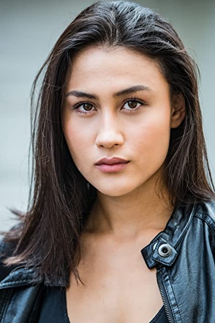 Brynn Godenir Brynn Godenir