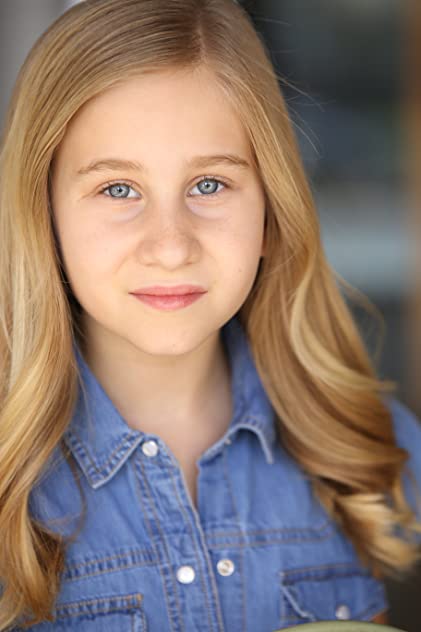 Bella Anderson Bella Anderson