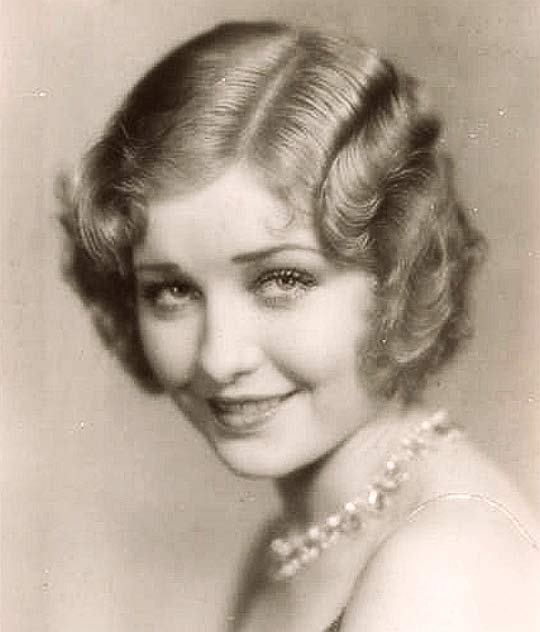 Evelyn Pierce Evelyn Pierce